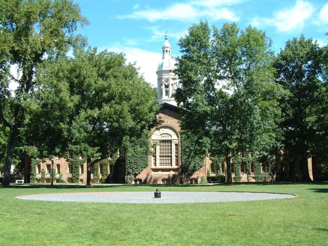 Princeton Campus_Cannon & Nassua