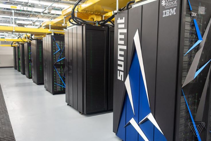 Supercomputer IBM Summit